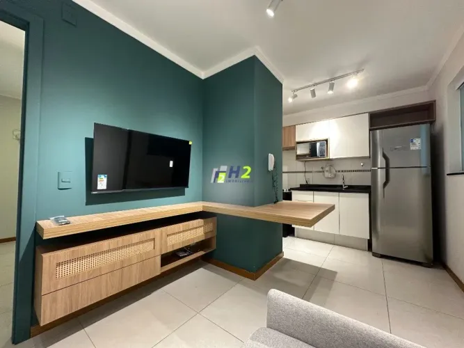 CAMBURI (Bauru/SP). Apartamento mobiliado, 1 suíte, 30m², 1 vaga, andar alto. Próximo a US