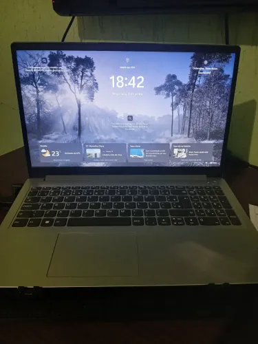 Notebook Lenovo