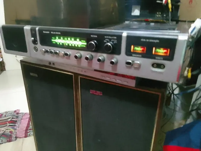 Vendo Som 3x1 Sharp todo original, funcionando perfeitamente 