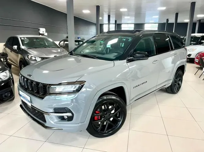 Jeep Commander Black Hurricane 2.0 4X4 TB AUT 2025