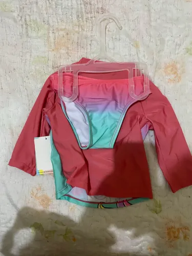 Canguru, bicicleta de equilíbrio e coisinhas de menina