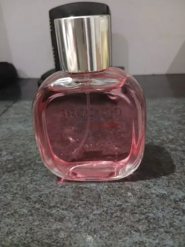 Perfume celebre sua força 