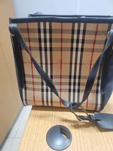 Bolsa marca Burberry