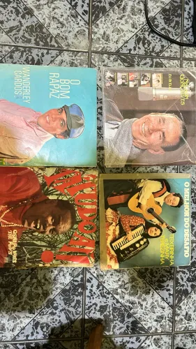 Disco de vinil cada um 20,00