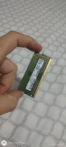 Pentes de Memória DDR4 8GB 3200