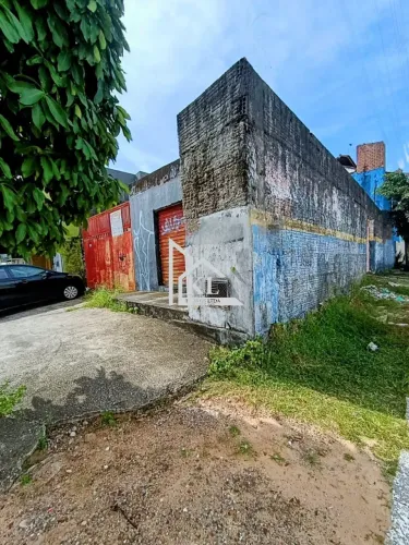 Excelente Oportunidade - Terreno de Esquina Comercial - 140M2 - Av Maria Lacerda