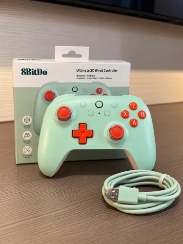 Controle 8BitDo Ultimate 2C