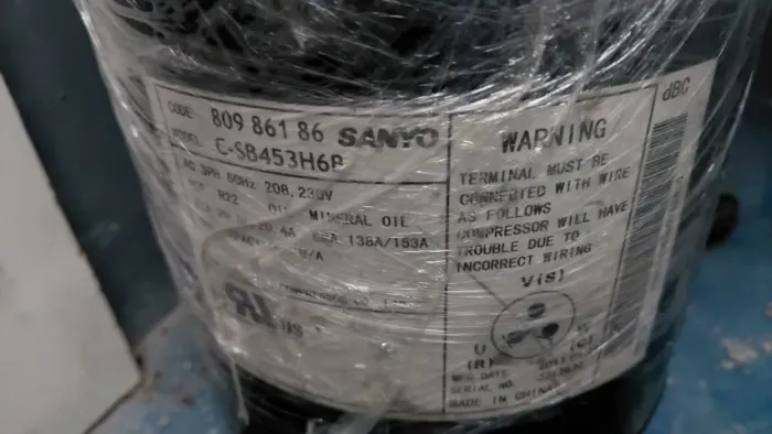 Compressor 809 861 86 Sanyo