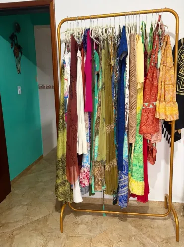 Arara para roupas 1m