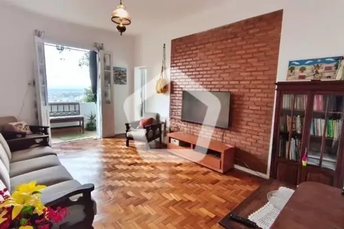 Apartamento para Venda - 3 quartos - 120m²