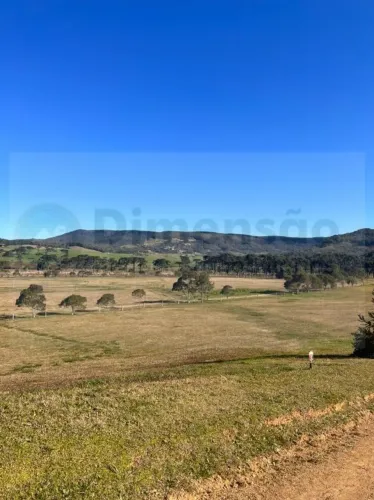 Lote em condomínio de luxo em Rancho Queimado