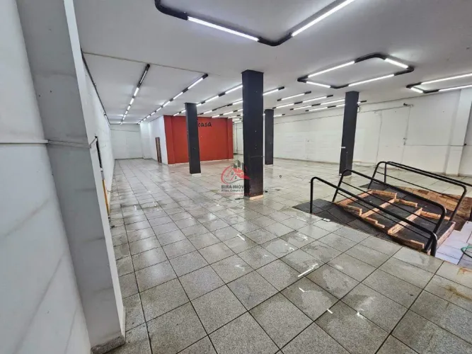 Loja no bairro Centro com 400m² em Dois Pavimentos