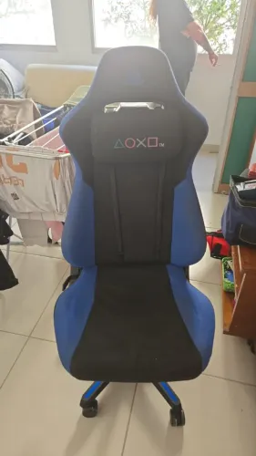 Cadeira Gamer PCYES + Playstation