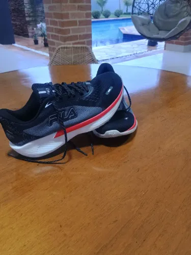 Tênis corrida Fila