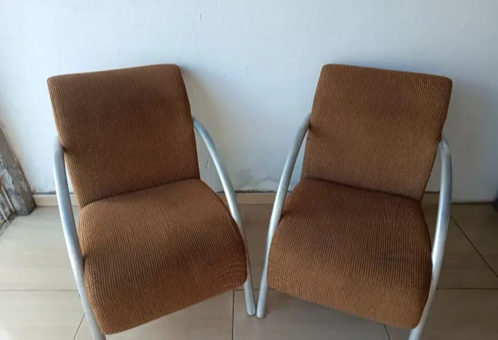 2 Cadeiras de Sala de Estar