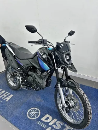 Nova Crosser 2027 preta 0km ABS **Entrada R$0,00**
