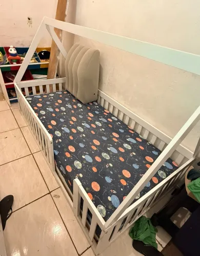 Cama Montessori