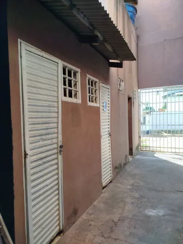 Alugo prédio 