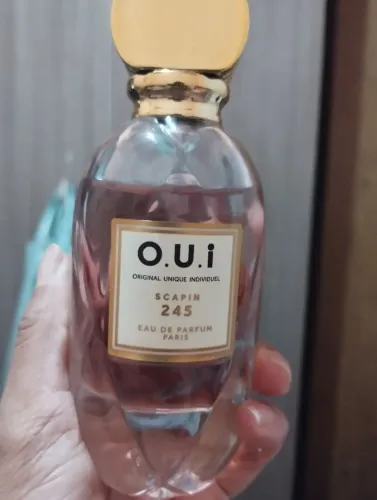 Perfume o.u.i scarpin 245 vidro de 75 ml foi usado três vezes