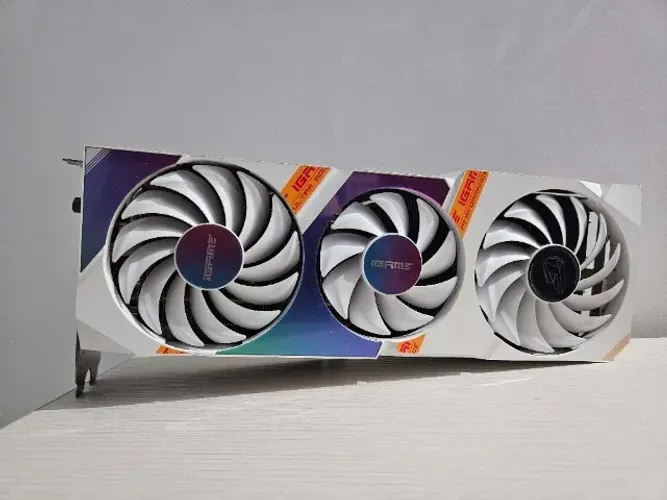 Placa de Vídeo Colorful iGame NVIDIA GeForce RTX 3060 Ti Ultra W OC, 8GB, GDDR6X