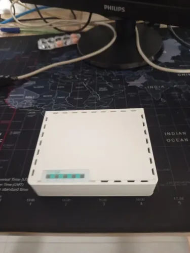 Roteador Mikrotik Routerboard Hex RB 750
