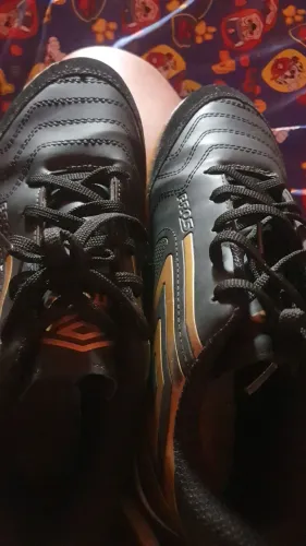 sapato pra futsal