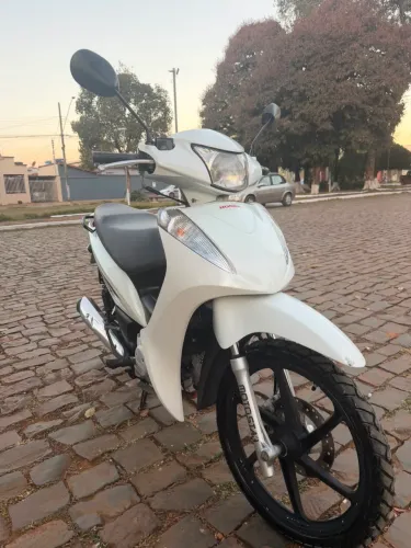 Honda Biz 125 / 2015