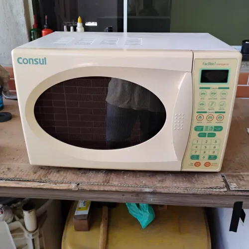 Microondas Cônsul