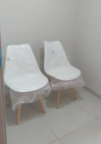Cadeiras de espera