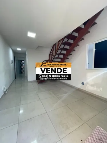 Vendo linda casa duplex c/ 3 suítes em Serraria - Maceió - AL