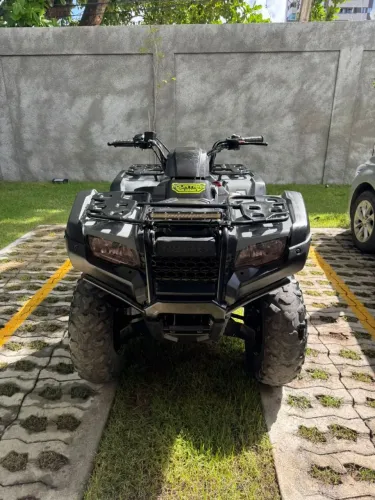 Quadriciclo Honda 2025