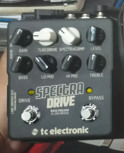 Pedal de baixo Spectra Drive - Tc eletronics