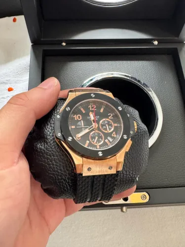 Relógio Hublot linha especial