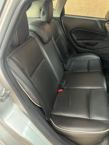 Ford Fiesta SE 1.6 16V Flex 5P 2013