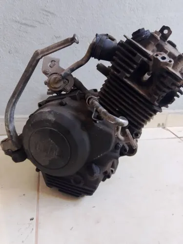 Motor de YBR 125 funcionando