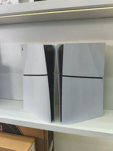 Ps4 seminovo com garantia de 10 meses pela loja fazendo entrega ou vc pode retira na loja