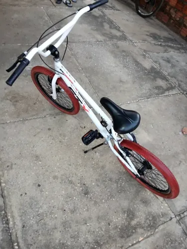Bicicleta aro 20