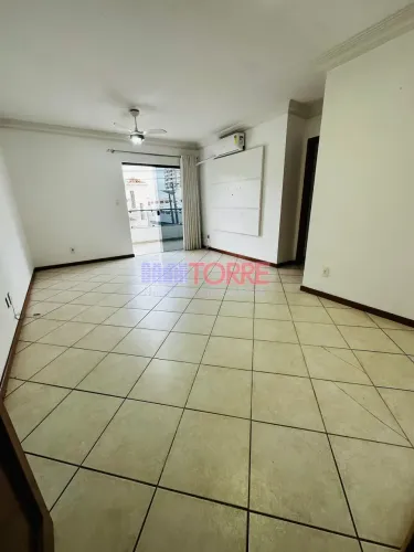 APARTAMENTO AMPLO COM 140 M² | 3 QUARTOS | 2 VAGAS | PRÓXIMO AO CENTRO DA CIDADE
