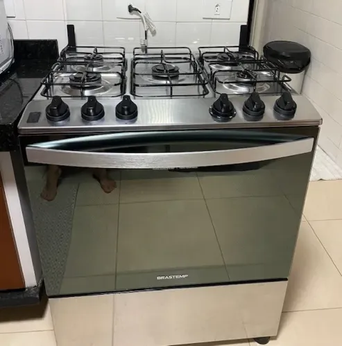 Fogão Brastemp 5 Bocas Inox - 1 ano de uso - Perfeito estado.