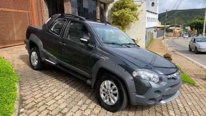 Fiat Strada Adventure1.8/ 1.8 Locker Flex CD 2013