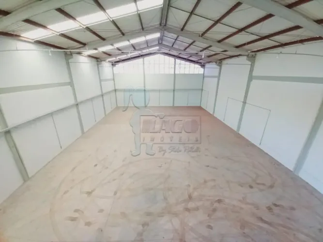 Galpão comercial de 900m² em condomínio - Jardim Santana