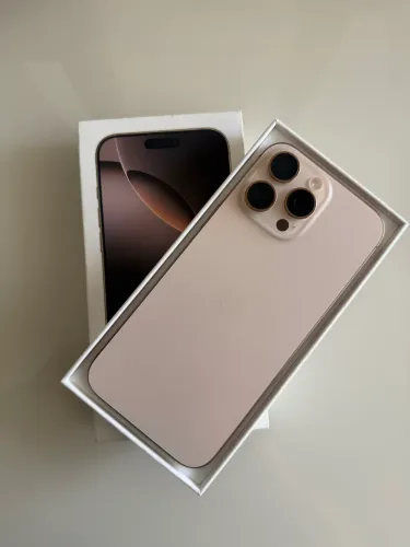 iPhone 16 pro max, desert!
