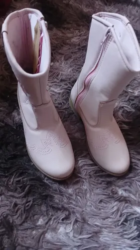 Botas rosa tam 31