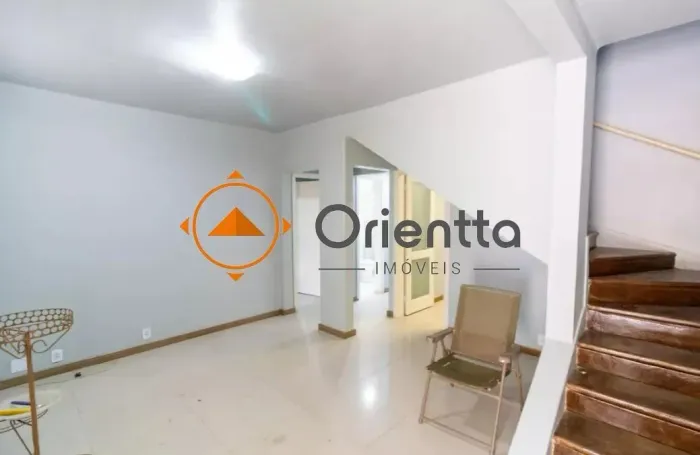 Casa com 400m², 5 dorm, Cidade Baixa, Porto Alegre/RS