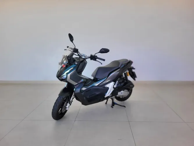 Honda ADV 150
