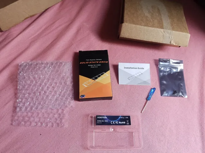 Vende se SSD Kootion x16plus SSD mve M2 2 terá bite gente4x4 7400mbps para Pc e ps5