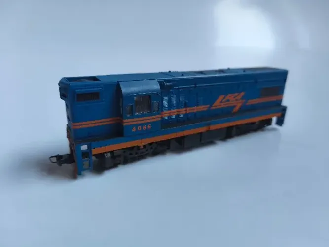 Locomotiva G8 FCA Azul frateschi HO