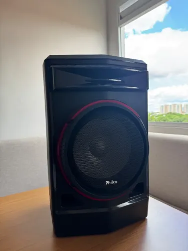 Caixa de som Philco 750W de Potência 
