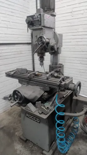 fresadora Rocco FFR-30