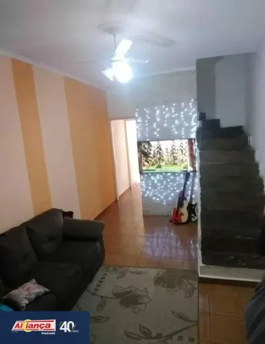 CASA COM 3 DORMITÓRIOS A VENDA, 169²m - JARDIM SCYNTILA - GUARULHOS/SP